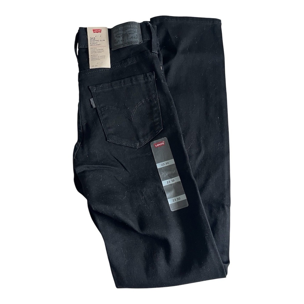 Levi's 312 Shaping Slim Jeans Black Dark Wash Womens 23x30 NWT